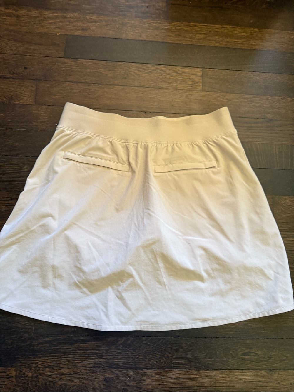 Athleta SoHo Skort - Picture 3 of 6